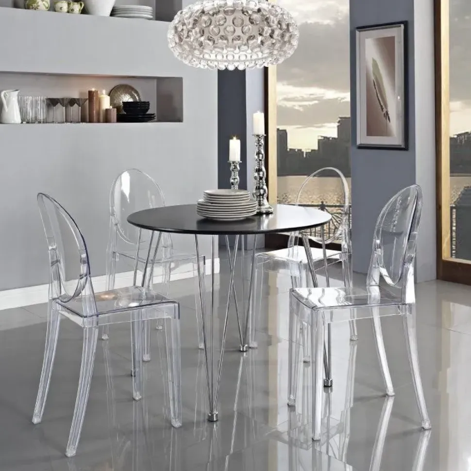 Sedia modello Victoria ghost senza braccioli di Kartell