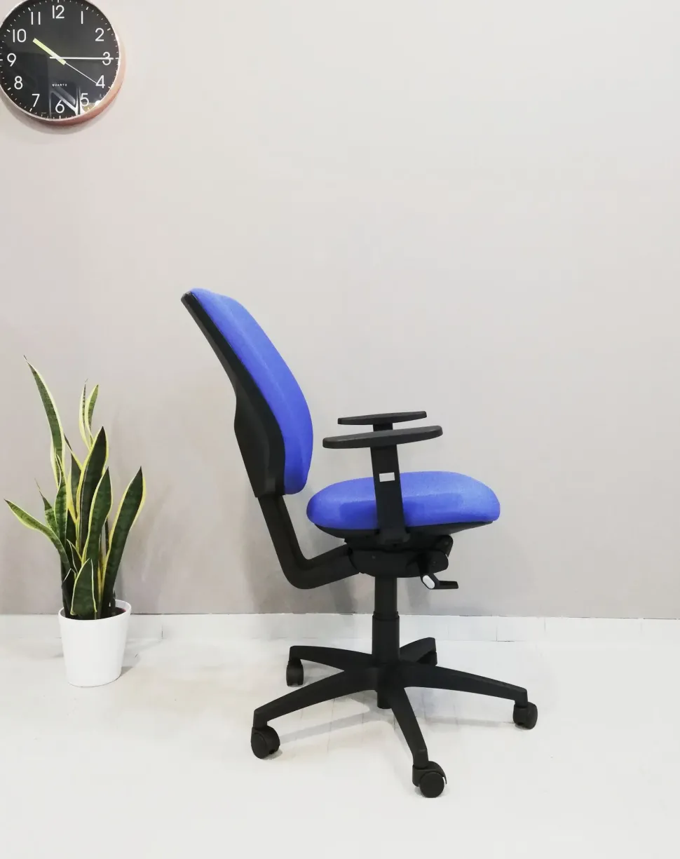 Sedia operativa in altro Prima imbottita a marchio Las mobili a prezzi outlet