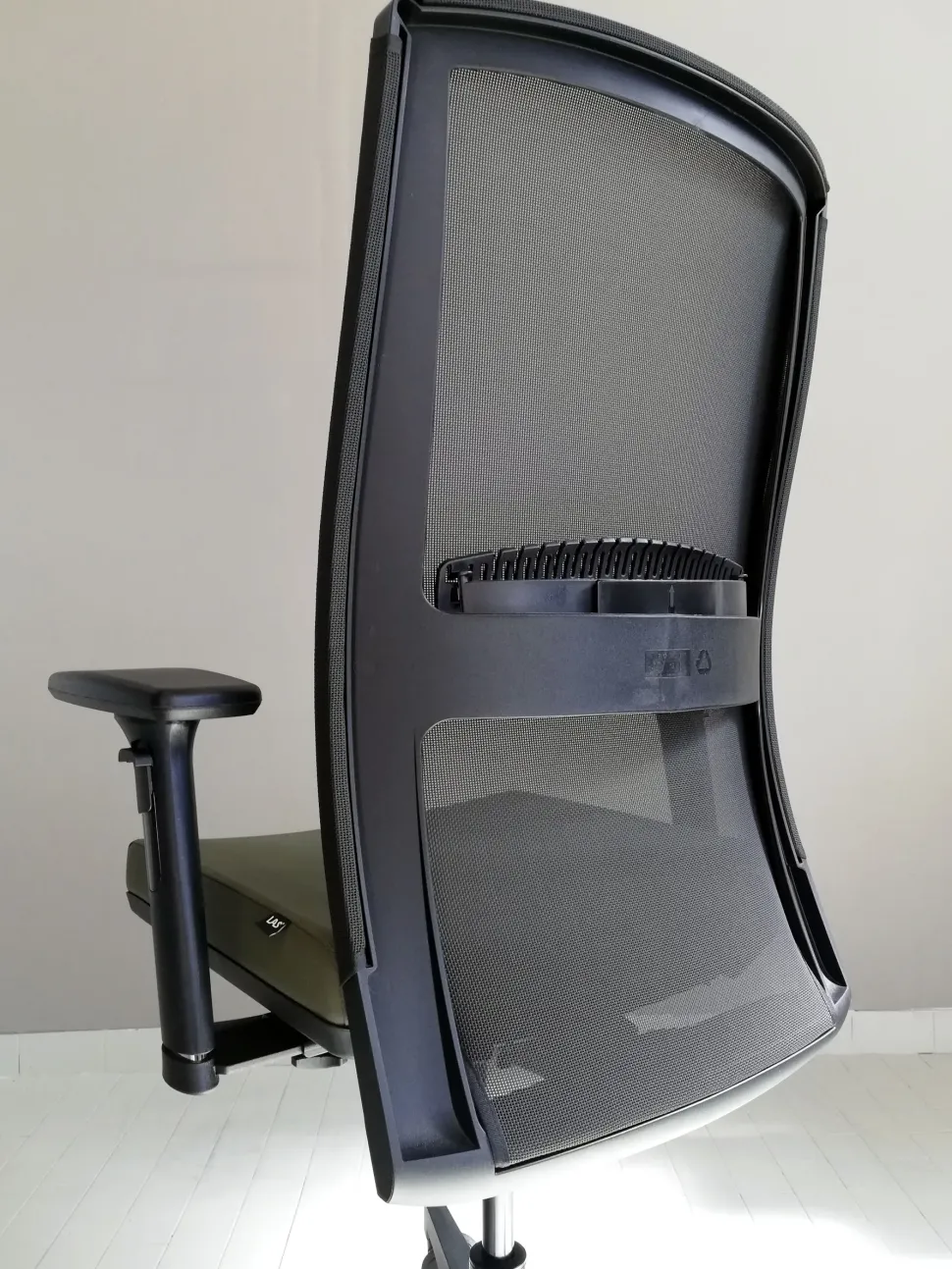 Sedia operativa in ecopelle Hello rete + 2 sedie visitatore Las mobili con forte sconto