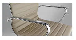 Sedia operativa Karma cromo direzionale in metallo Compir a prezzo scontato