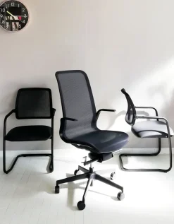 Sedia operativa modello Direzionale trama + 2 sedie slitta Las mobili in OFFERTA OUTLET