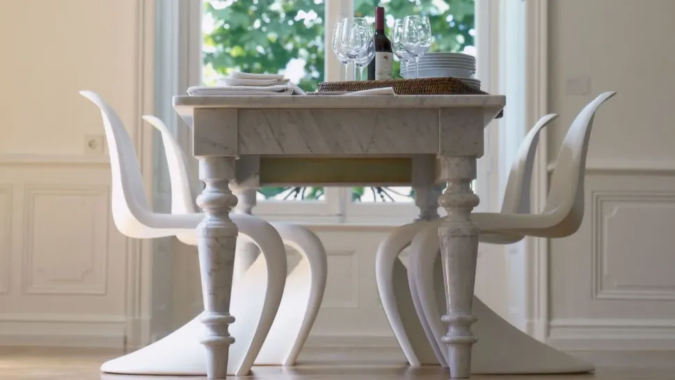 Sedia Panton chair da soggiorno realizzata in plastica scontata del 18%