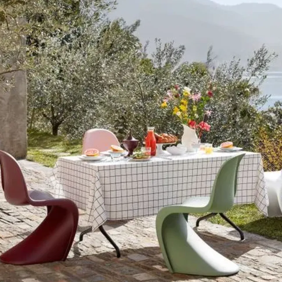 Sedia Panton chair da soggiorno realizzata in plastica scontata del 18%