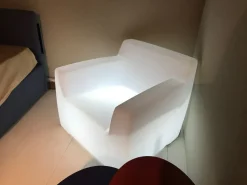 Sedia per l'esterno modello Inout 101l con illuminazione  Gervasoni in Offerta Outlet