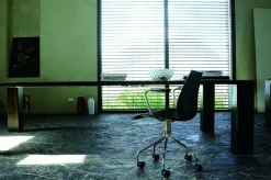 Sedia regolabile in altezza modello Maui a prezzo riservato