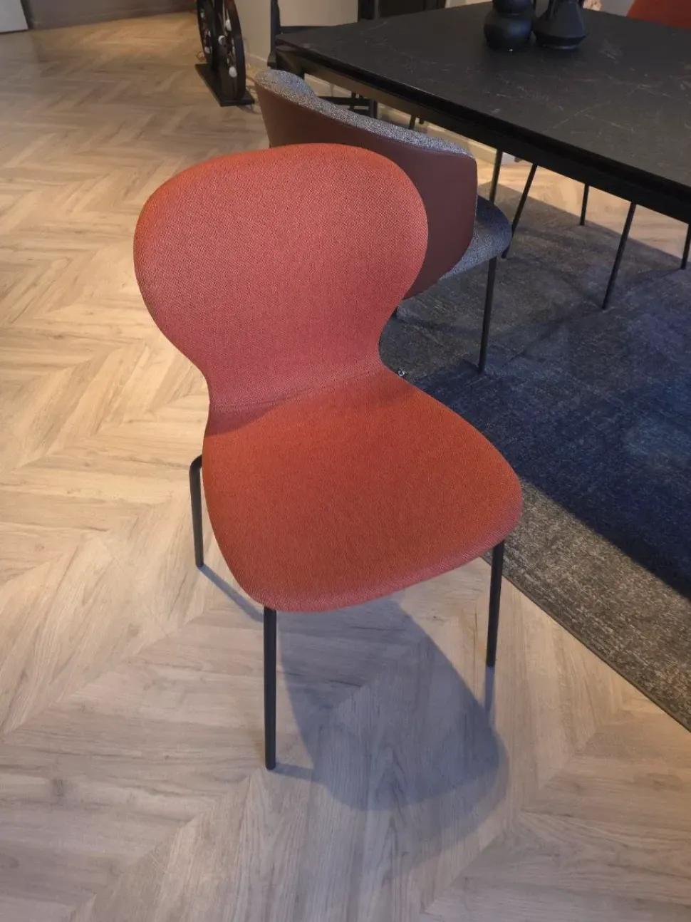 Sedia senza braccioli 4 sedie ops connubia spedibili di Collezione esclusiva a prezzo scontato