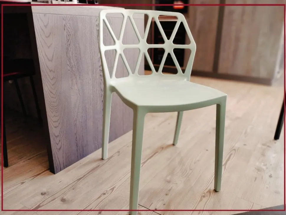 Sedia senza braccioli modello Alchemia a prezzo riservato