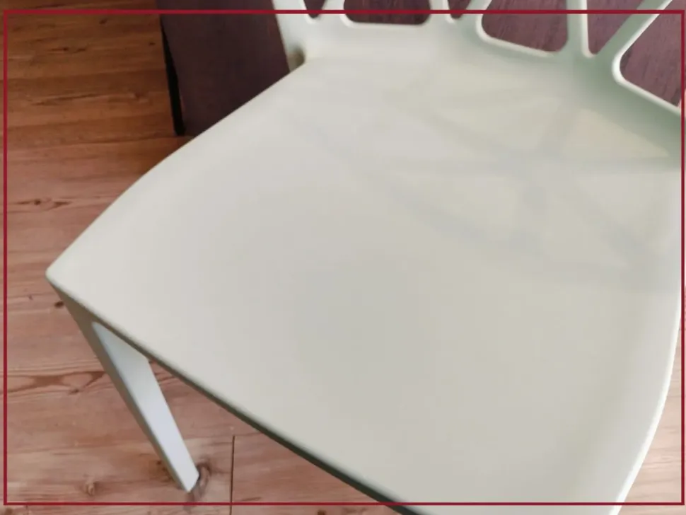 Sedia senza braccioli modello Alchemia a prezzo riservato