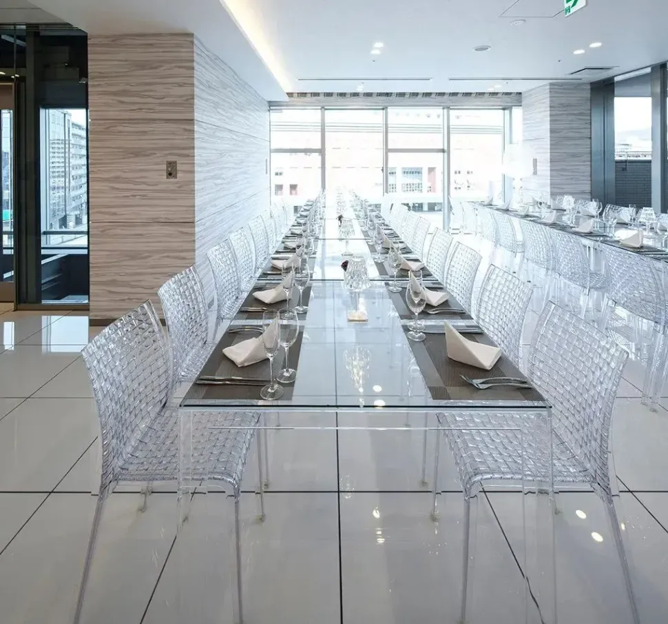 Sedia senza braccioli modello Ami ami a prezzo riservato