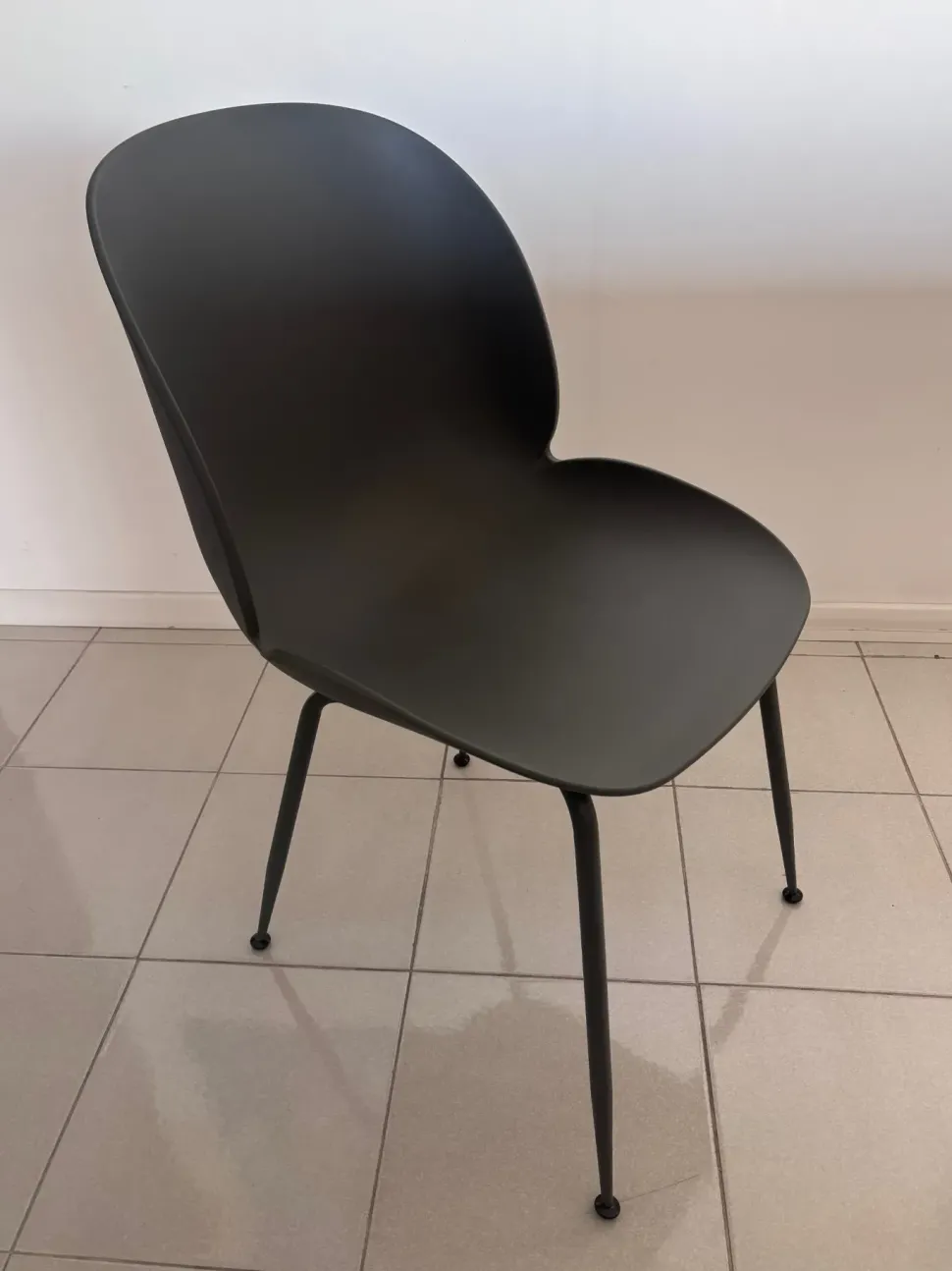 Sedia senza braccioli modello Pamplona a prezzo riservato