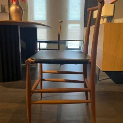 Sedia senza braccioli modello Pelleossa a prezzo riservato