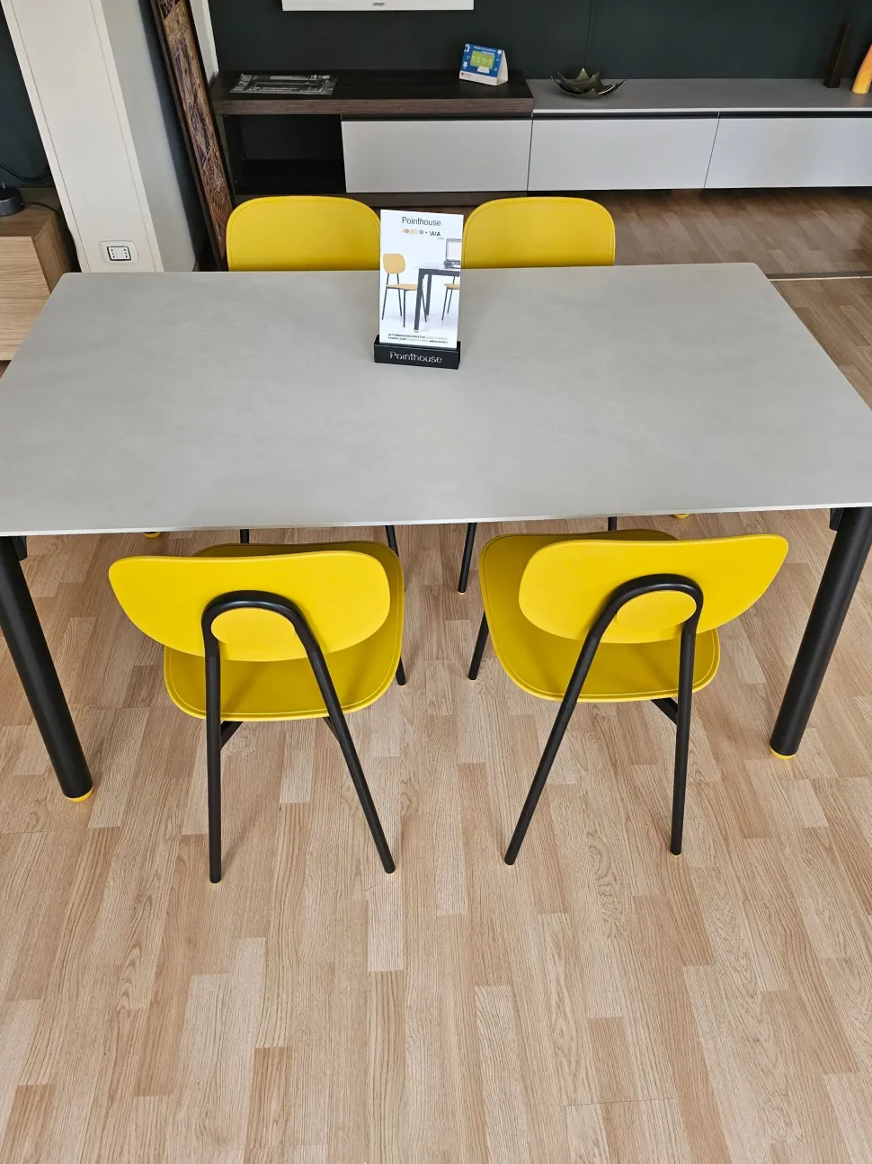 Sedia Tata Young: comfort e stile a prezzo Outlet! Pointhouse.