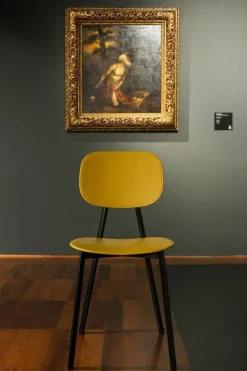 Sedia Tata young Point house in OFFERTA OUTLET