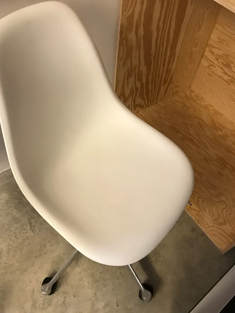 SEDIA Vitra Pscc PREZZI OUTLET