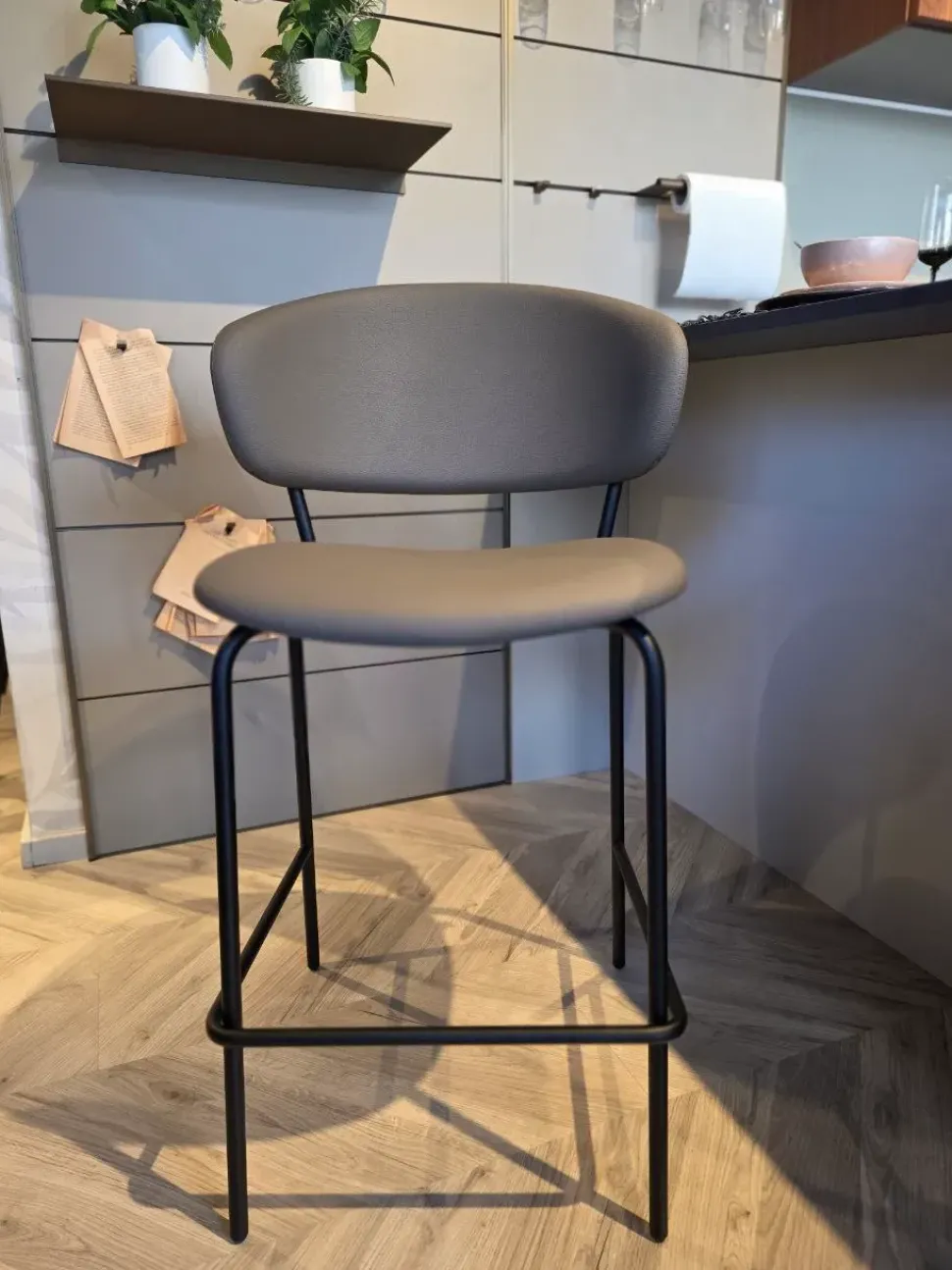 Sgabello 2 sgabelli desy connubia spedibili Collezione esclusiva con 4 gambe a prezzo conveniente