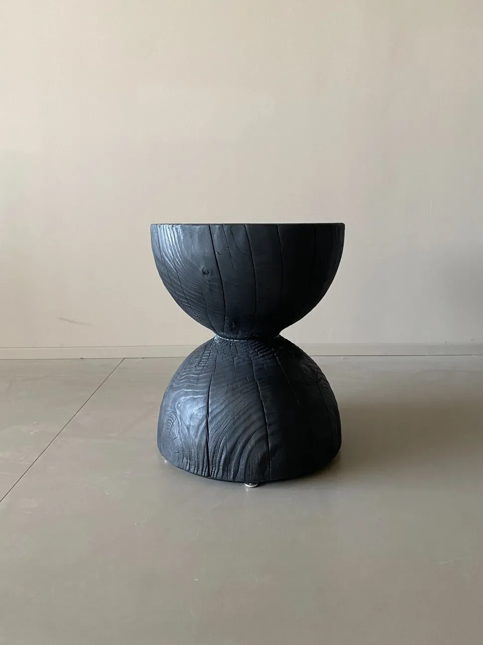 Sgabello Clessidra Riva 1920 senza braccioli con sconto