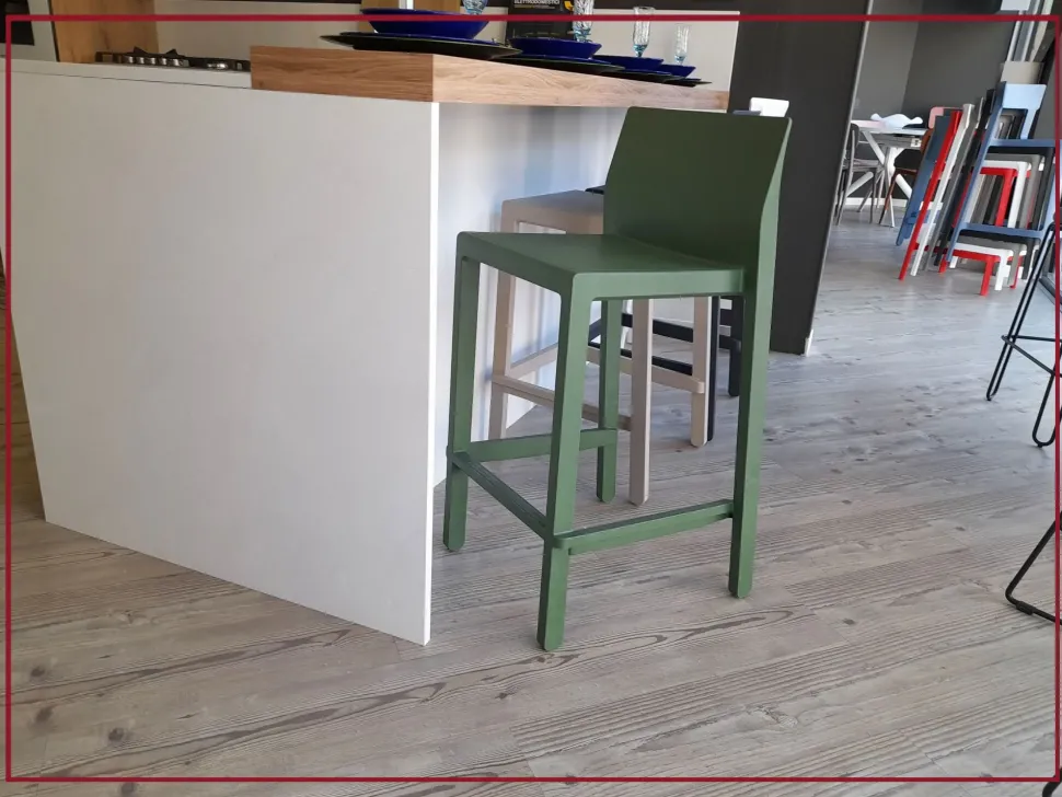 Sgabello con 4 gambe Kate Scab in offerta