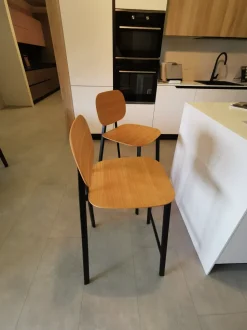 Sgabello con 4 gambe Sgabello tata Pointhouse a prezzi convenienti