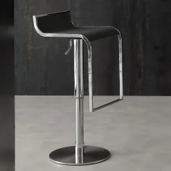 Sgabello con base centrale Mizar * La seggiola a prezzi outlet