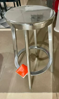 Sgabello Deja vu Magis con 4 gambe con sconto