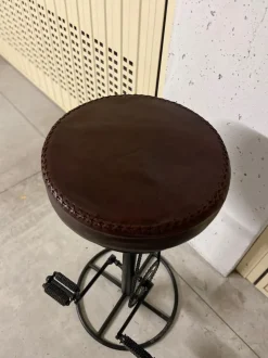 Sgabello girevole Sgabello industrial Bizzotto a prezzo ribassato