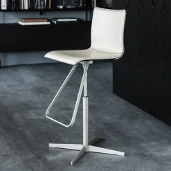 Sgabello girevole Toto Cattelan italia a prezzo scontato