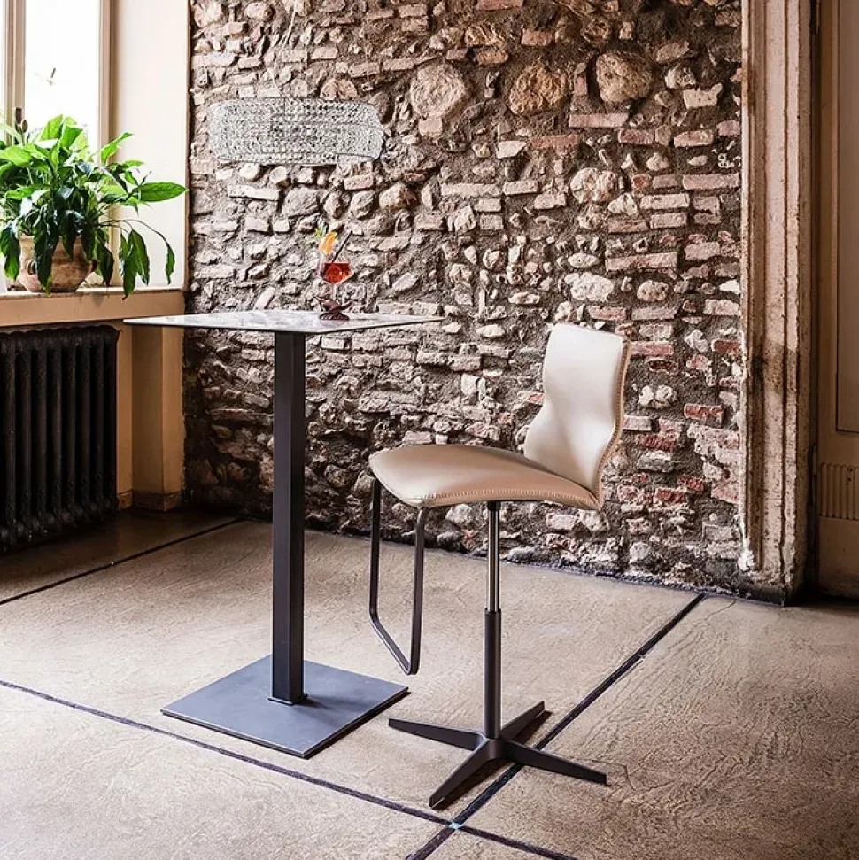 Sgabello girevole Victor Cattelan italia a prezzo ribassato