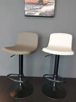 Sgabello Joe Connubia a prezzo ribassato