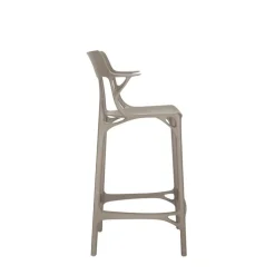 Sgabello modello A.i. stool recycled Kartell SCONTATO a PREZZI OUTLET