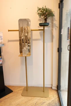 Specchiera Babele di Memedesign a prezzi ribassati