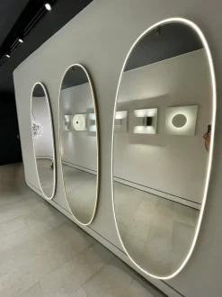 Specchiera La plus belle di Flos a prezzi ribassati