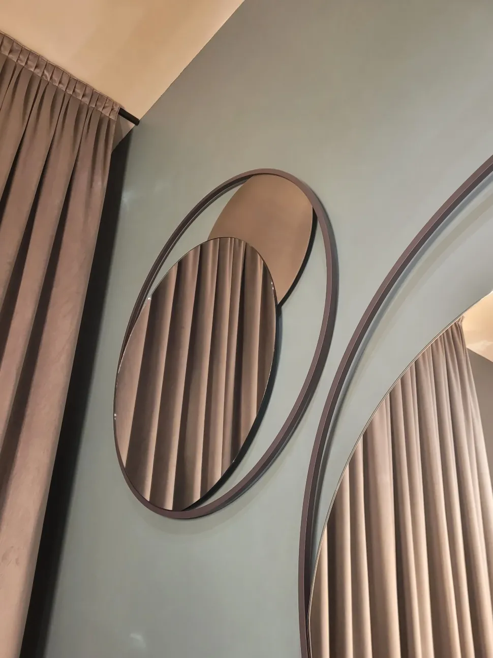 Specchiera modello Circe di Cantori a prezzi convenienti