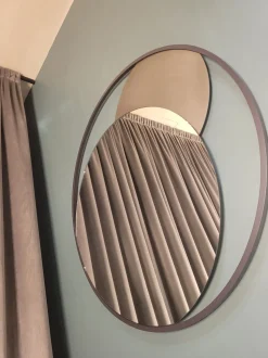 Specchiera modello Circe di Cantori a prezzi convenienti