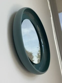 Specchiera modello Coque di Miniforms con forte sconto