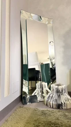 Specchiera stile design modello Mirage in OFFERTA OUTLET