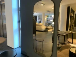 Specchio Audrey di Poliform in stile moderna