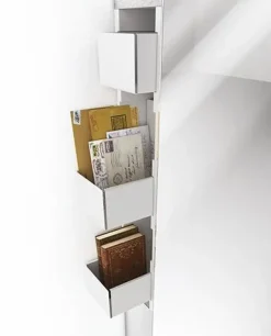 Specchio Betty di Minotti in stile design SCONTATO affrettati