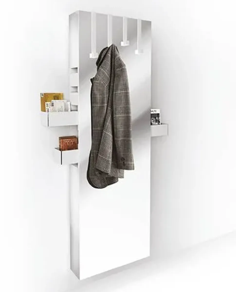 Specchio Betty di Minotti in stile design SCONTATO affrettati