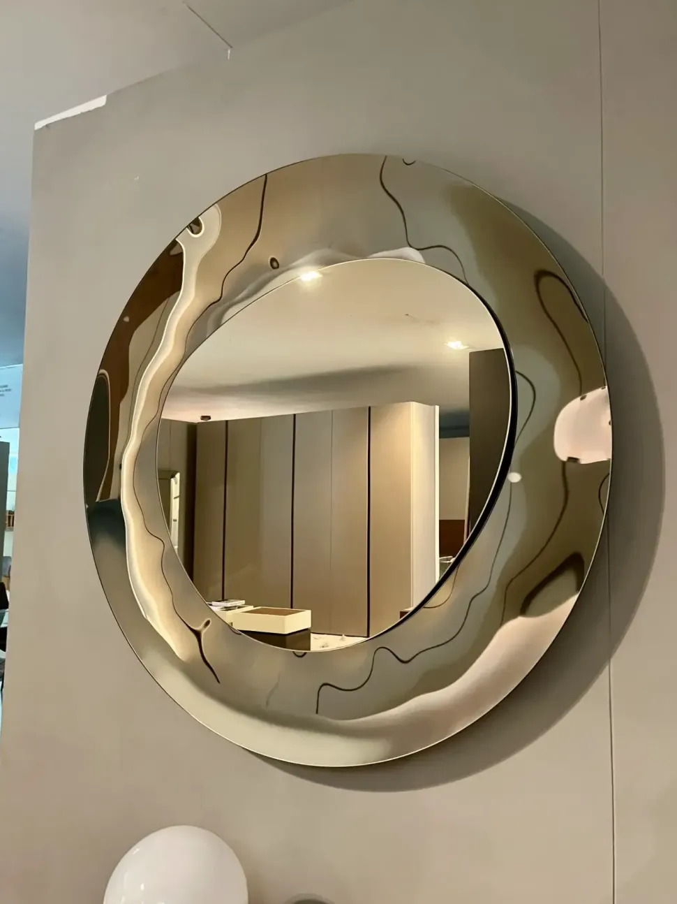 Specchio design Cosmos di Cattelan italia a prezzo scontato