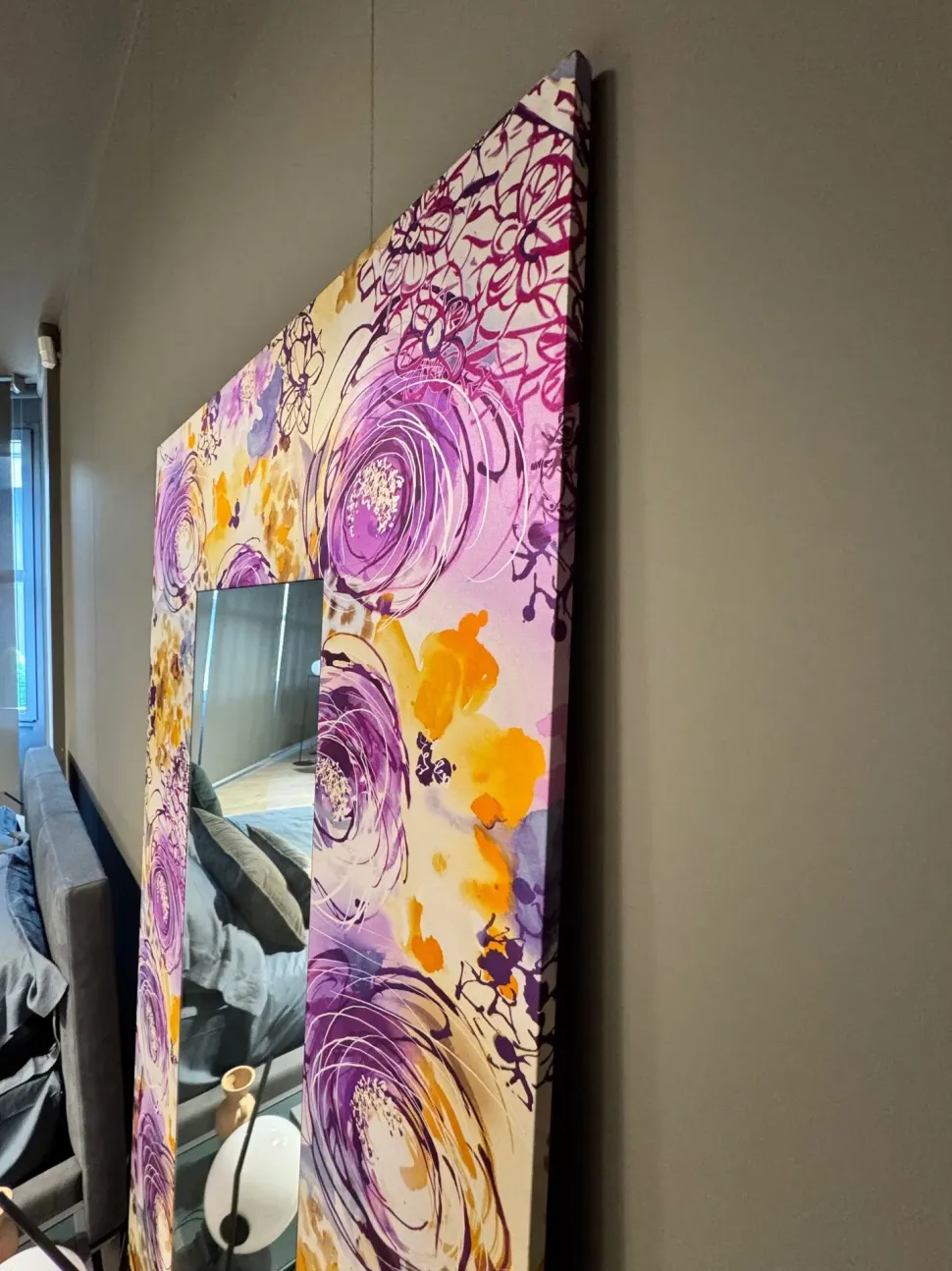 Specchio design Silk di Artigianale a prezzo scontato