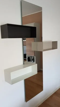 Specchio modello Inside  di Tomasella a prezzi outlet