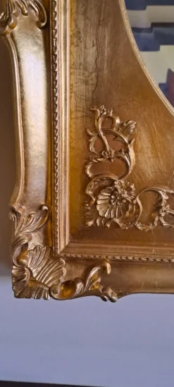 Specchio modello Matilda di &tradition a prezzi outlet