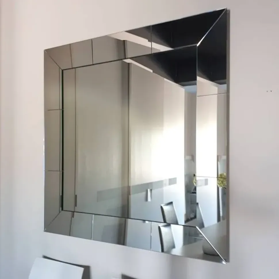 Specchio modello Regal di Cattelan italia in offerta