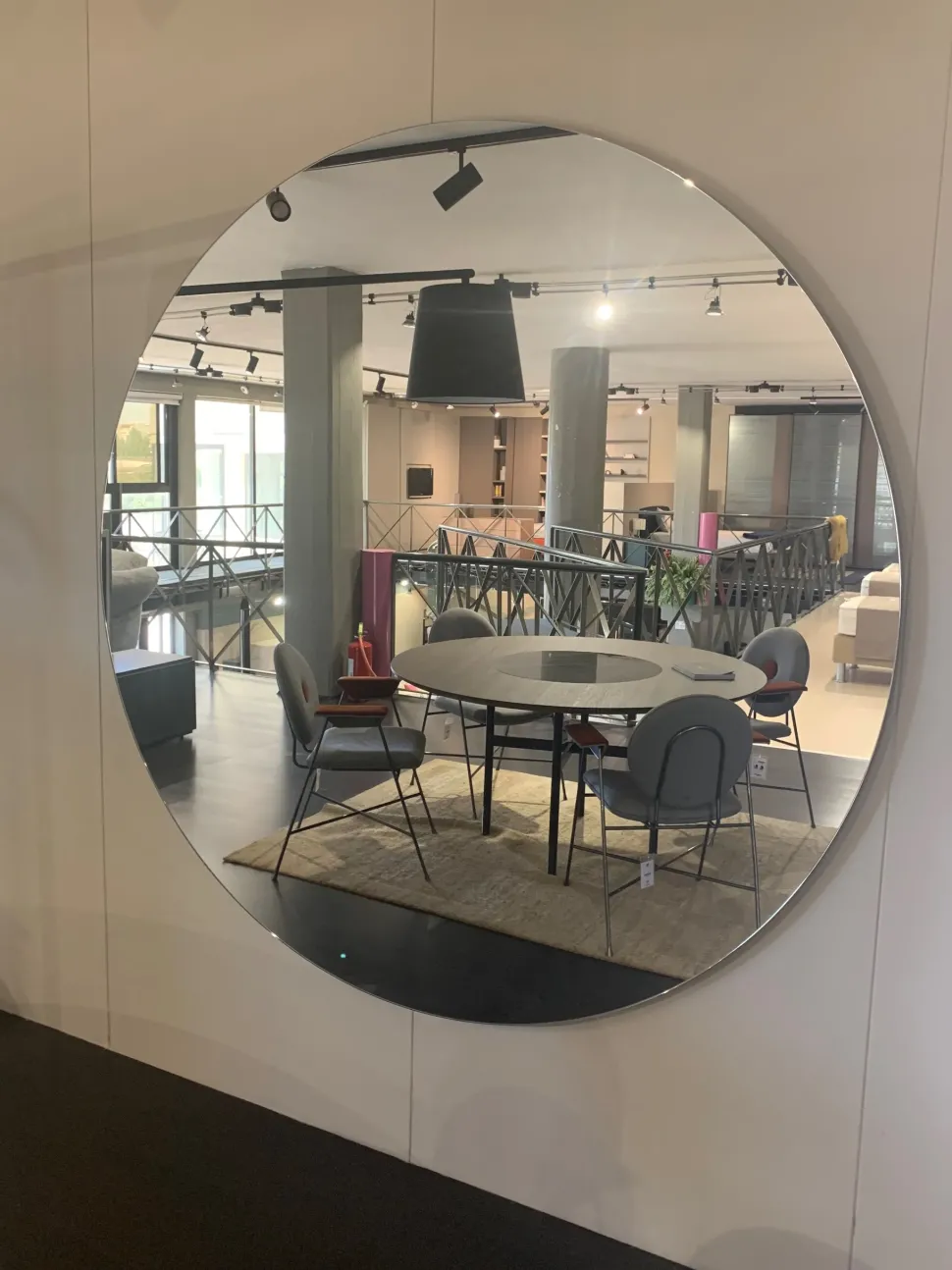 Specchio moderno Tondo di Bontempi a prezzo Outlet