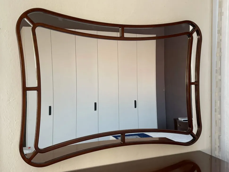 Specchio Specchiera le fablier mimose mod. venere di Le fablier in stile classico SCONTATO