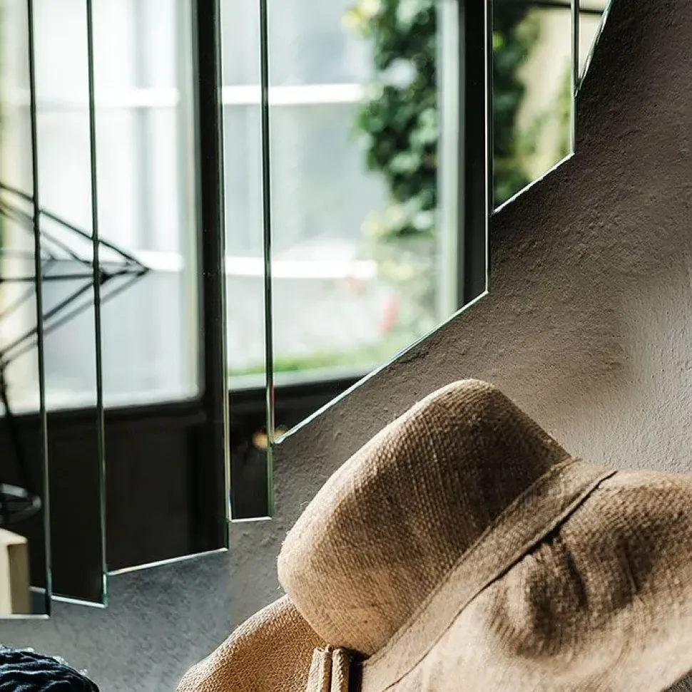 Specchio Stripes di Cattelan italia in stile moderno SCONTATO