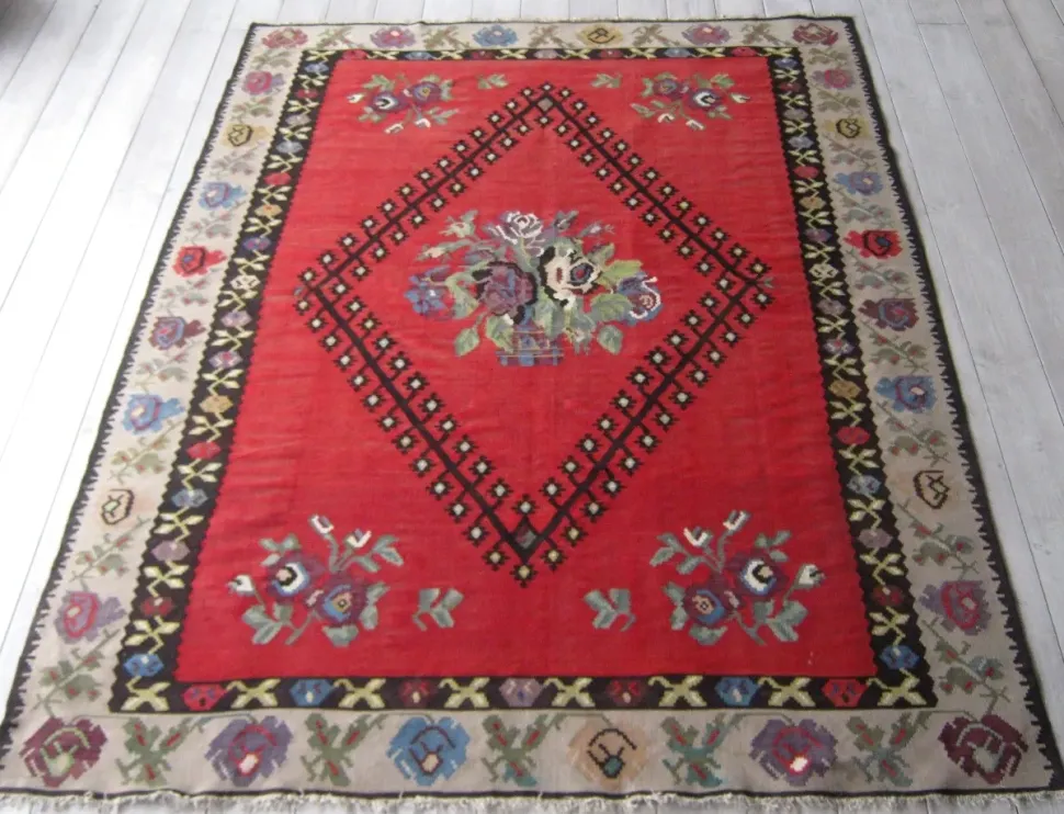 Tappeto classico Kilim, tappeto orientale rombo centrale, rug Tisca a prezzo scontato