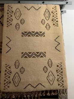 Tappeto in stile classico Ungherese Artigianale in Offerta Outlet