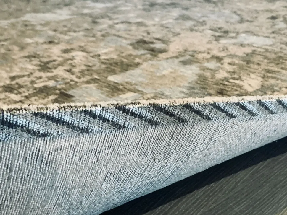 Tappeto in stile moderno Radja Cattelan italia a prezzo Outlet