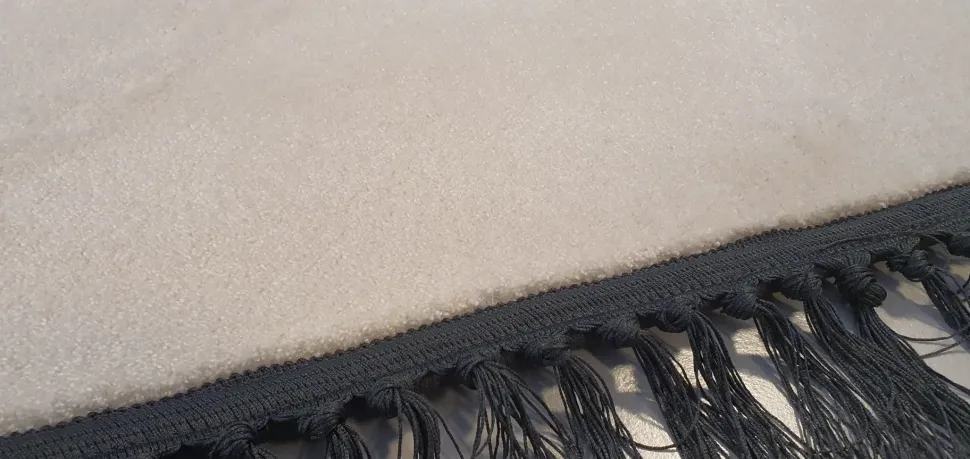 Tappeto modello Tappeto su misura Besana in fibra sintetica in Offerta Outlet